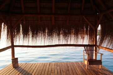 Obraz na płótnie Canvas tropical beach hut