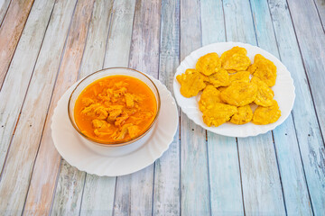 Veal tripe with mondongo banana