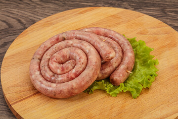 Raw sausage ring for grill