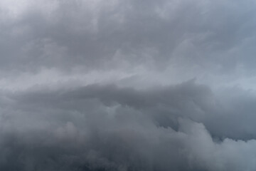 A thunderstorm is approaching.