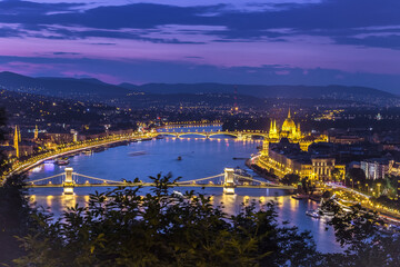 Fototapeta premium Nocturnal view of BUdapest, Hungary.