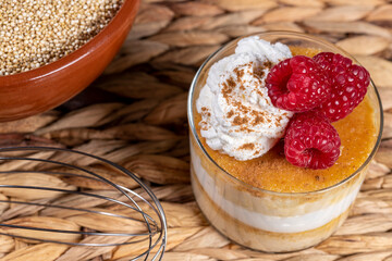 Quinoa flan with cream and raspberries. Healthy homemade dessert rich in protein, vitamins, omega 3 and very nutritious, ideal to take care of your diet, restaurants, parties, birthdays and Christmas