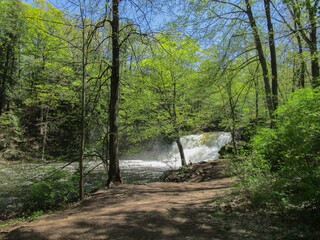 Middlefield & Middletown, Connecticut: Wadsworth Falls, on the Coginchaug River, in Wadsworth Falls State Park.