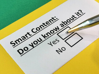 Obraz premium Questionnaire about marketing.