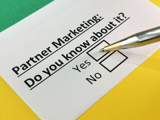 Obraz premium Questionnaire about marketing.