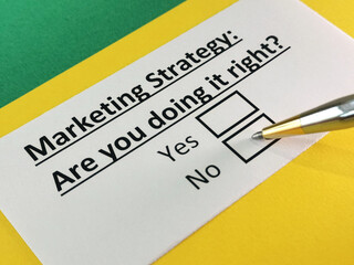 Obraz premium Questionnaire about marketing.