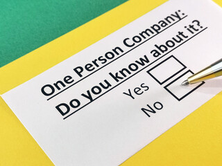 Obraz premium Questionnaire about marketing.