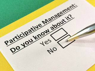 Obraz premium Questionnaire about marketing.