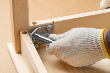 DIY wooden table assembly process