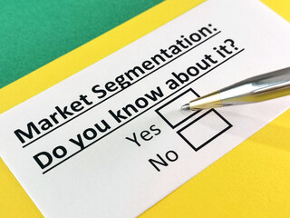 Obraz premium Questionnaire about marketing.
