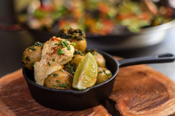 Brave potatoes - Patatas bravas