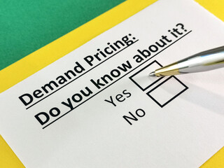 Obraz premium Questionnaire about marketing.