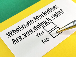 Obraz premium Questionnaire about marketing.