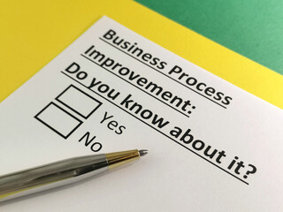 Obraz premium Questionnaire about marketing.