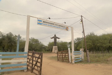 Fototapeta na wymiar Entrada al pueblo de Espinillo Provincia del Chaco, Argentina