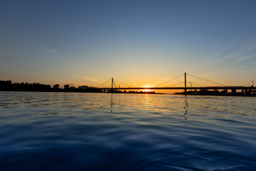 Fototapeta na wymiar Leverkusen Brücke bei Sonnenuntergang