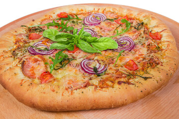 Pizza with sausage and cheese-filled bumper on serving board