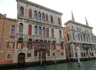 Fototapeta na wymiar Palast in Venedig