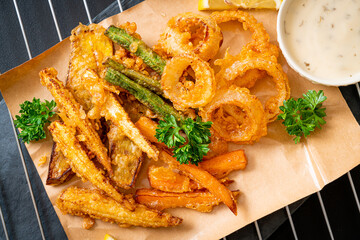 fried mixed vegetable (onions, carrot, baby corn, pumpkin) or tempura