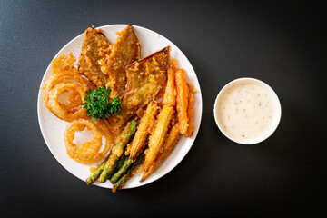 fried mixed vegetable (onions, carrot, baby corn, pumpkin) or tempura