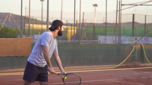 Tenis al atardecer