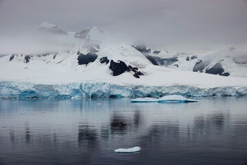 Fototapeta na wymiar Arktis 11