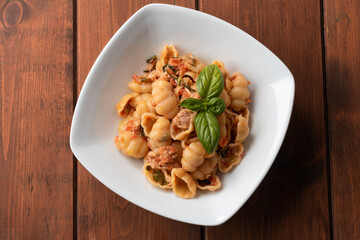 Deliziosi gnocchi con ragu di pesce, Cucina Italiana