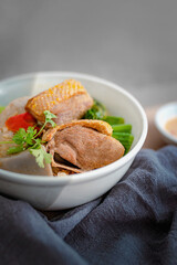 Duck Chicken Noodle Asian Style, Vit Nau Chao Asian Vietnamese Style