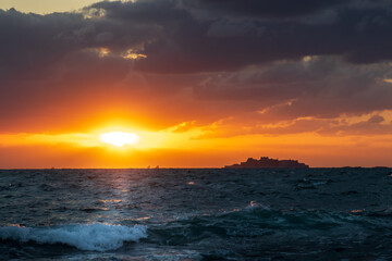 軍艦島　長崎の世界遺産