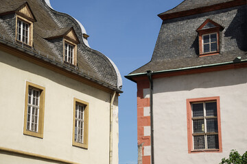 Fototapeta na wymiar Das Alte Kaufhaus together with the Bürresheimer Hof, two historical buildings on the Florinsmarkt