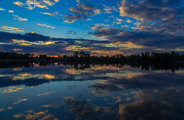 Fototapeta premium Beautiful sunset in Ukraine. Kiev region. 04.06.2016