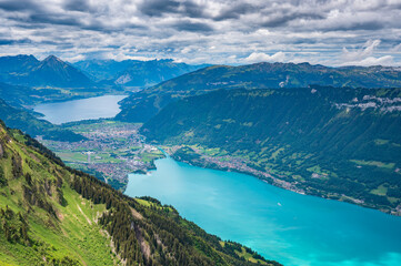 Interlaken und Bönigen mit Brienzersee und Thunersee