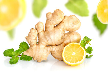 Fototapeta na wymiar Ginger root, lemon and mint isolated on white background