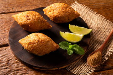 Potato Kibbeh - Middle Eastern minced meat and bulghur wheat fried snack made with potato. Also popular party dish in Brazil (kibe).