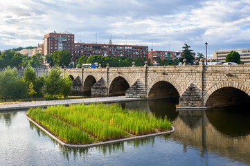 Fototapeta premium Segovia Bridge
