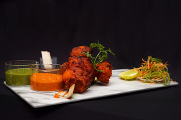 Chicken Tikka with Salad and Sauce