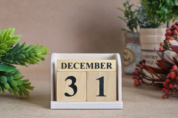 December 31, Vintage natural calendar.