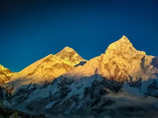 Fotobehang Lhotse Everest lhotse en nuptse gezien vanaf de top van de kalapathar