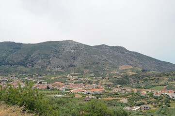 Fototapeta na wymiar La ville d'Archanès en Crète