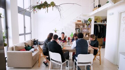 WS Friends eating dinner and talking / Milan, Italy