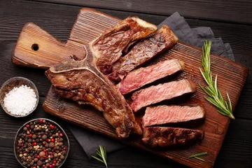 Foto auf Alu-Dibond T-bone grilled beef steak © karandaev