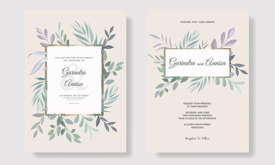 Obraz na płótnie Canvas Wedding invitation card template set with tropical leaves decoration Premium Vector
