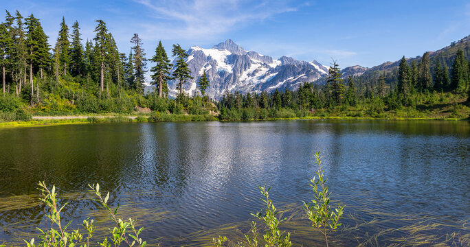View of Mount Shuksan behind Picture Lake in Mt. Baker-Snoqualmie National Forest