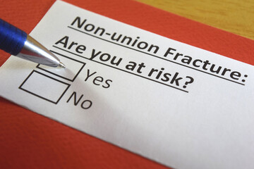 One person is answering question about non union fracture.