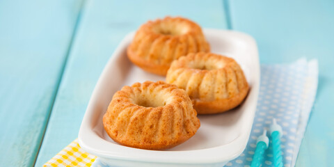 cakes on a table, selective focus, copy space