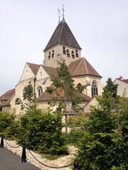 Fototapeta na wymiar church in Plaisir center city. France 