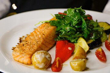 fried fish with vegetables