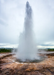  The gushing hot spring