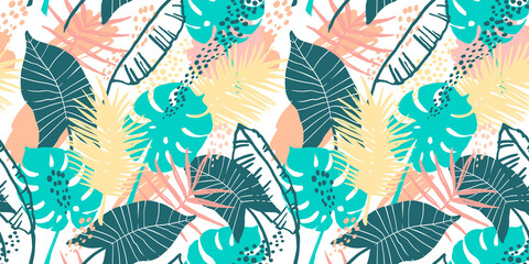 Fototapeta na wymiar Seamless exotic pattern with tropical plants. Vector background.