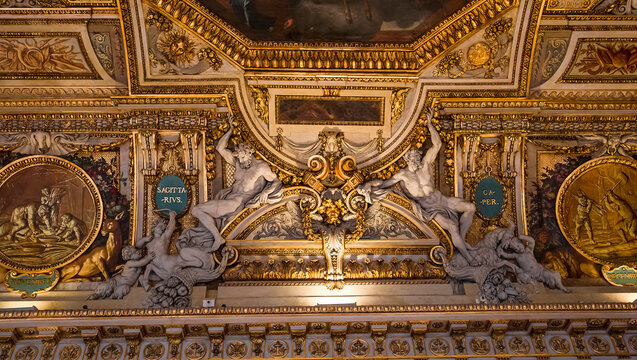 Gallery of Apollon, Paris, France